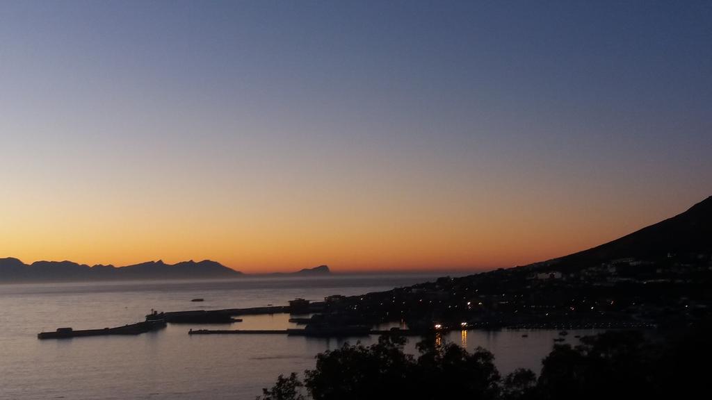דירות Simonʼs Town Bayview Heights Gem מראה חיצוני תמונה